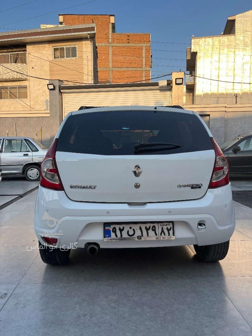 رنو ساندرو اتوماتیک - 1396