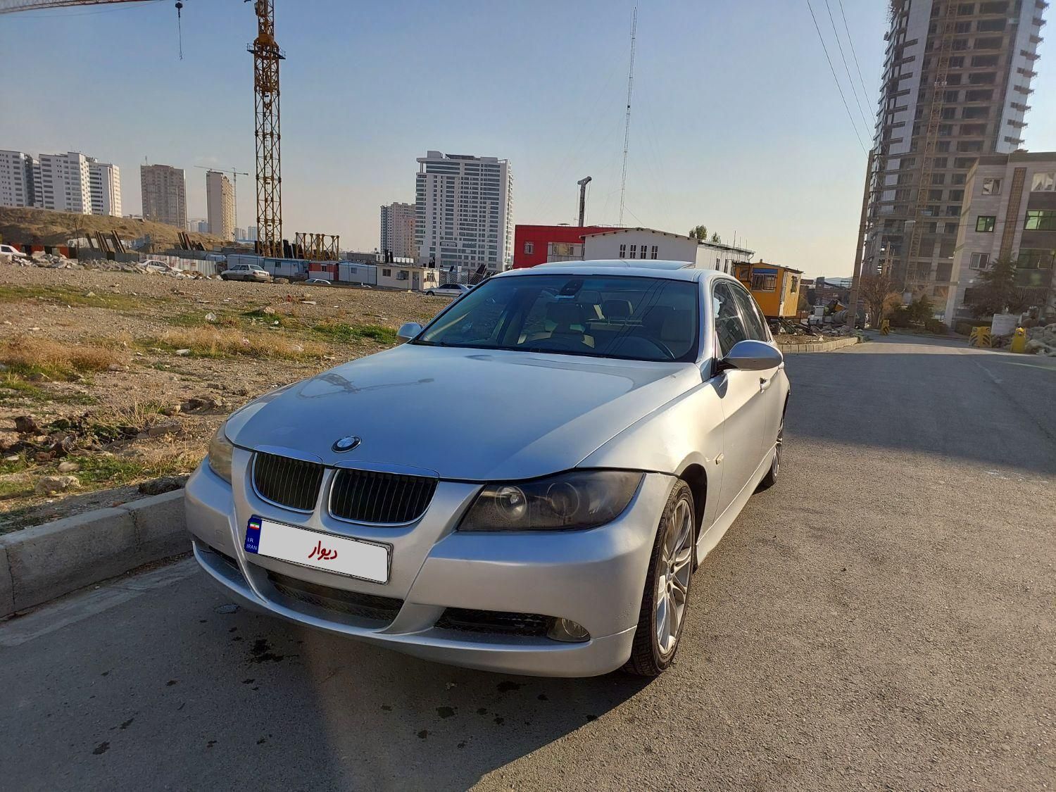 ب ام و سری 3 سدان 320i - 2006