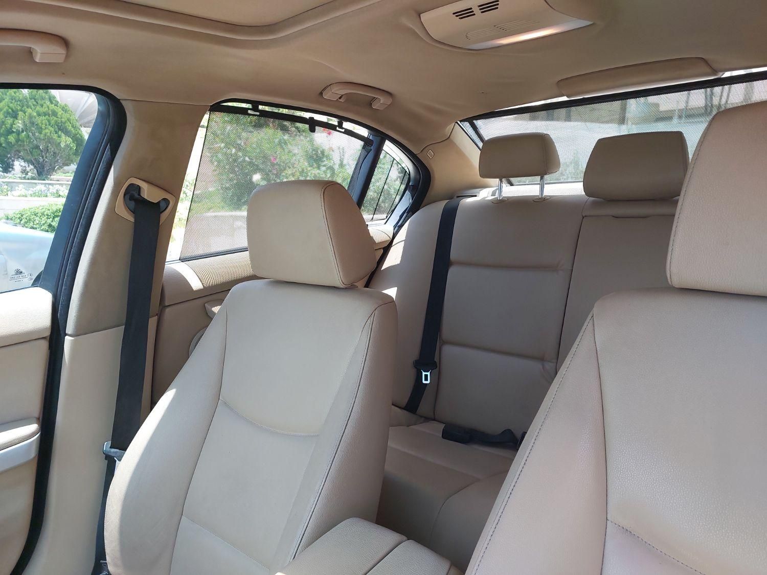ب ام و سری 3 سدان 320i - 2006