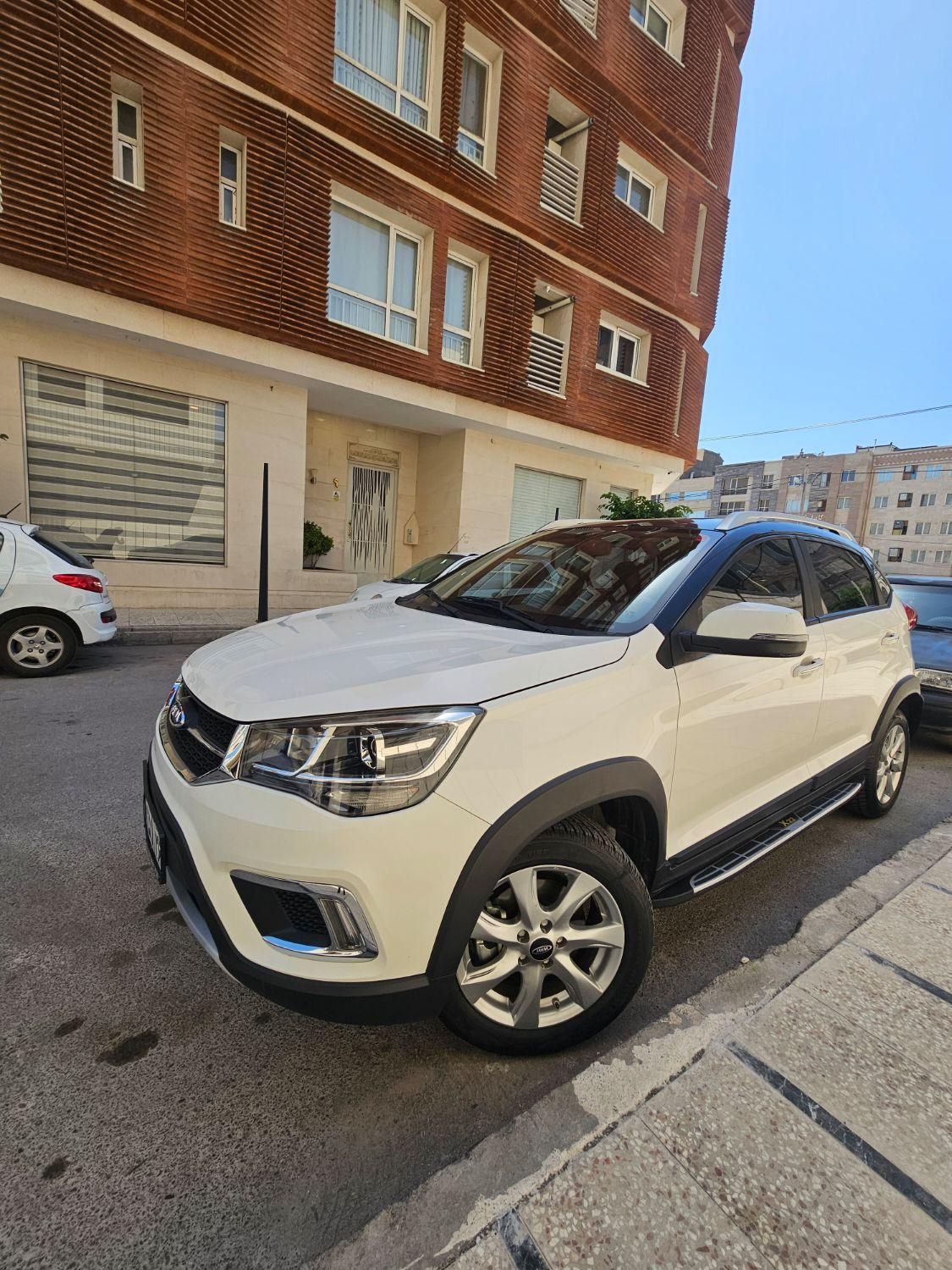 خودرو ام وی ام، X22 آگهی ann_17993232