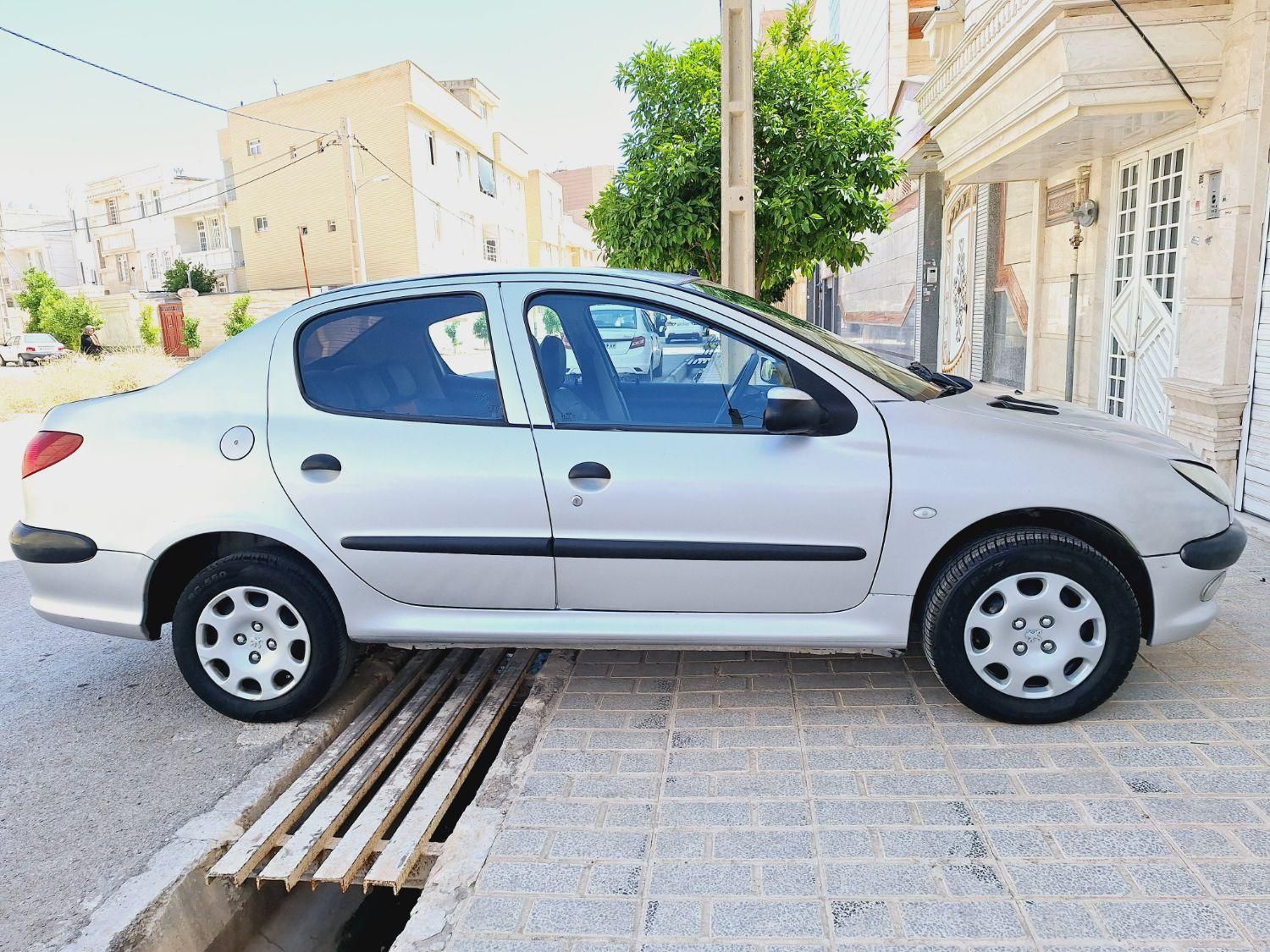 پژو 206 SD v8 - 1386