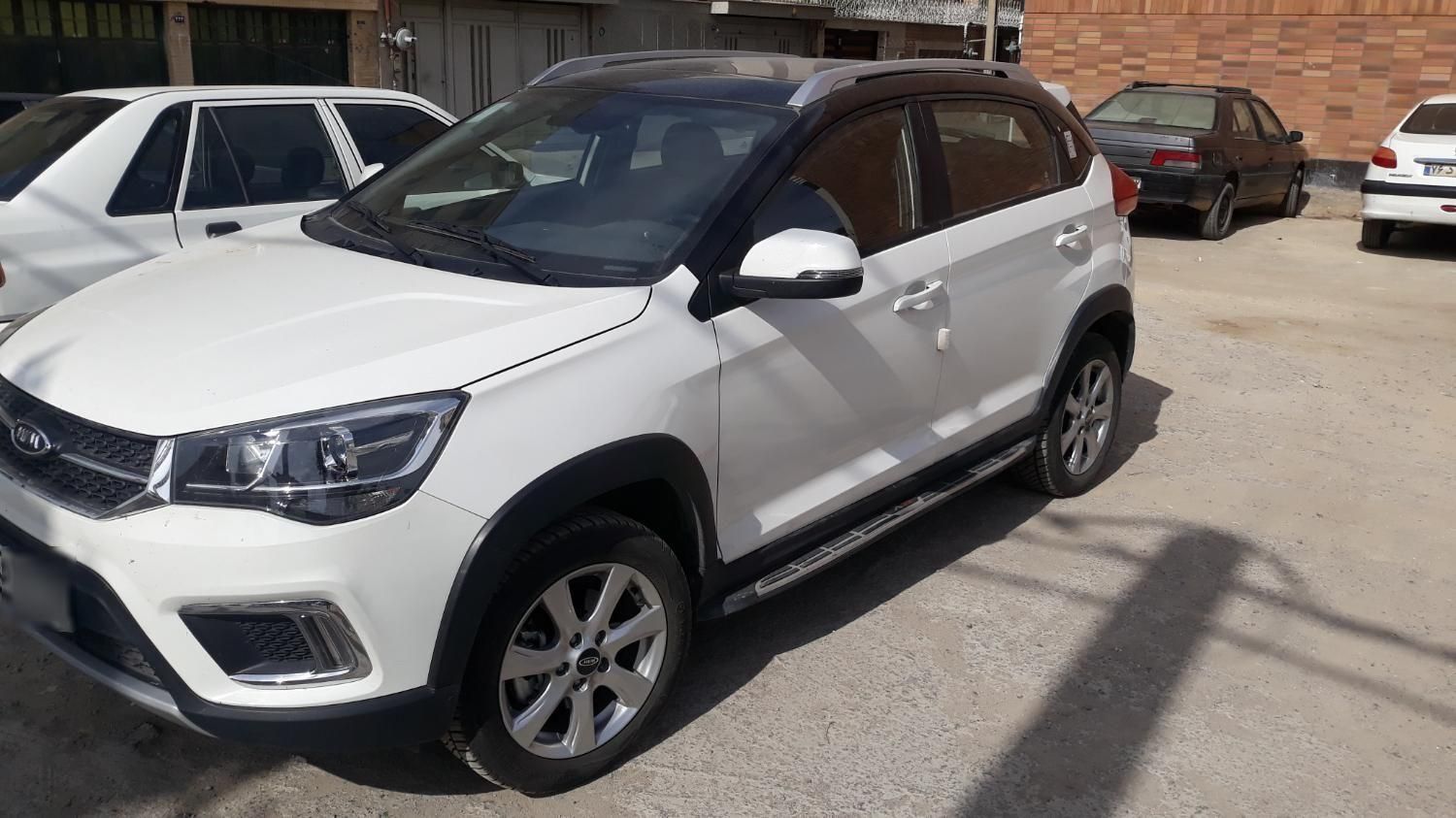 ام وی ام X22 دنده ای اسپرت لاکچری - 2022