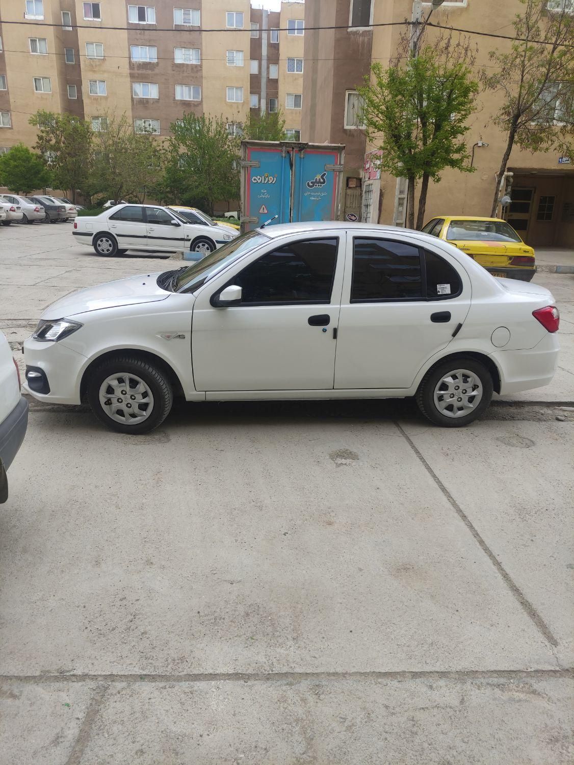 ساینا S دنده ای بنزینی - 1403