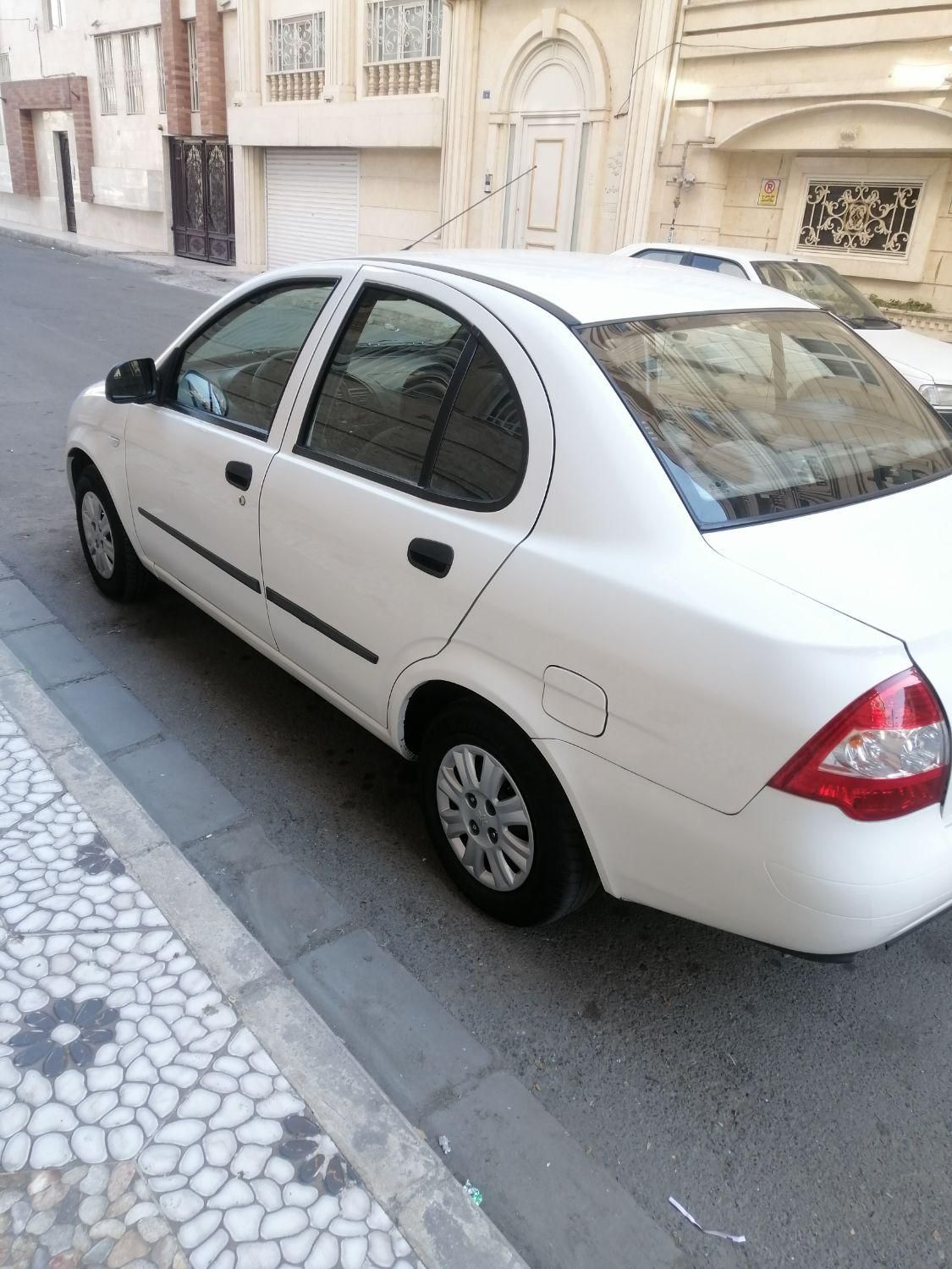 تیبا صندوق دار SX - 1396