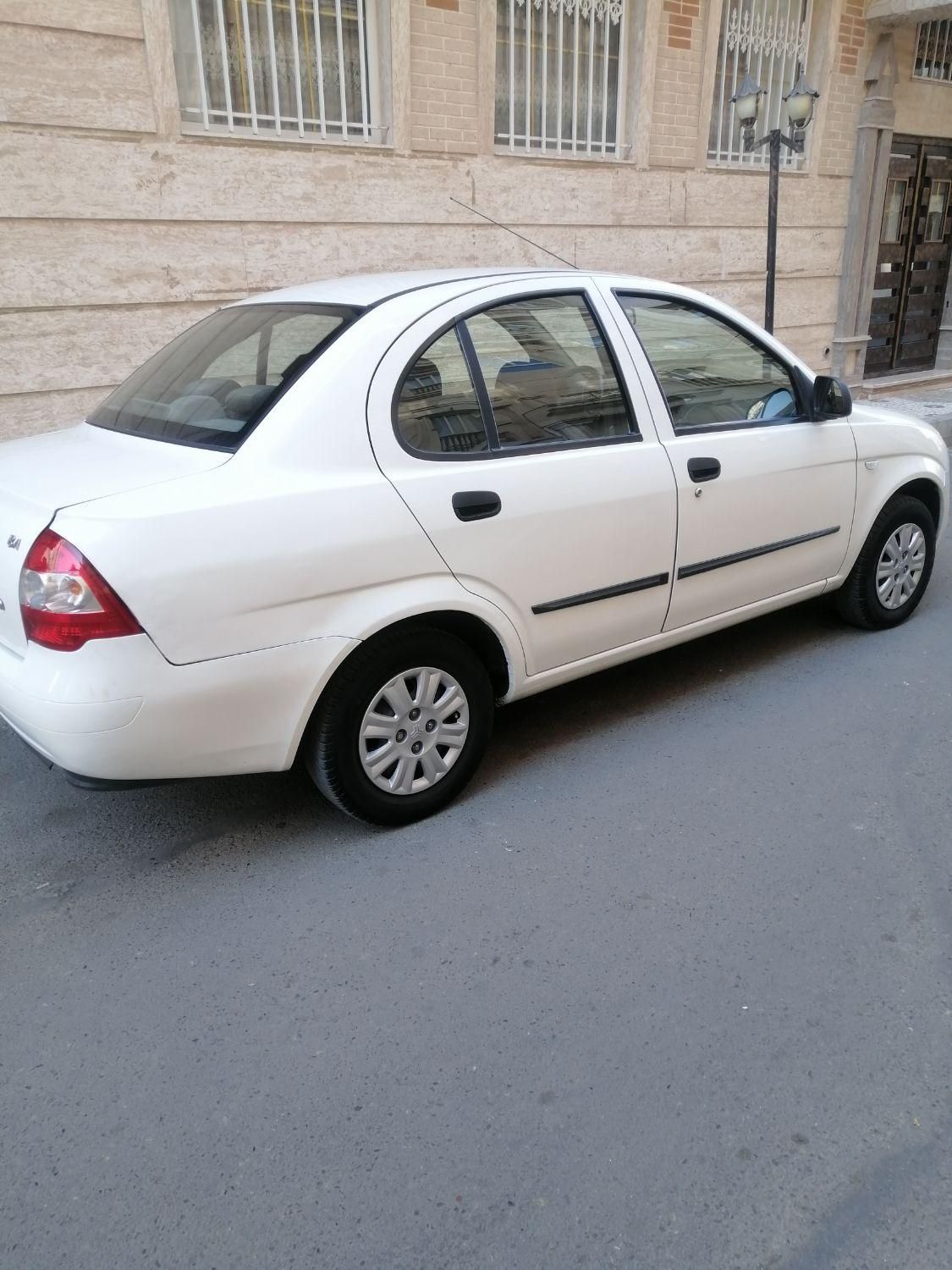 تیبا صندوق دار SX - 1396