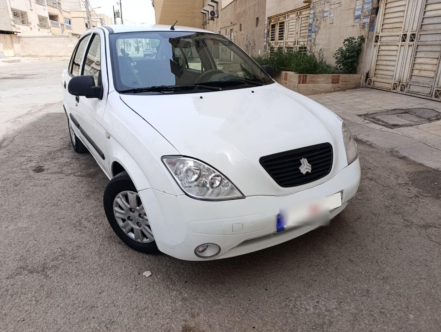 تیبا صندوق دار SX - 1395