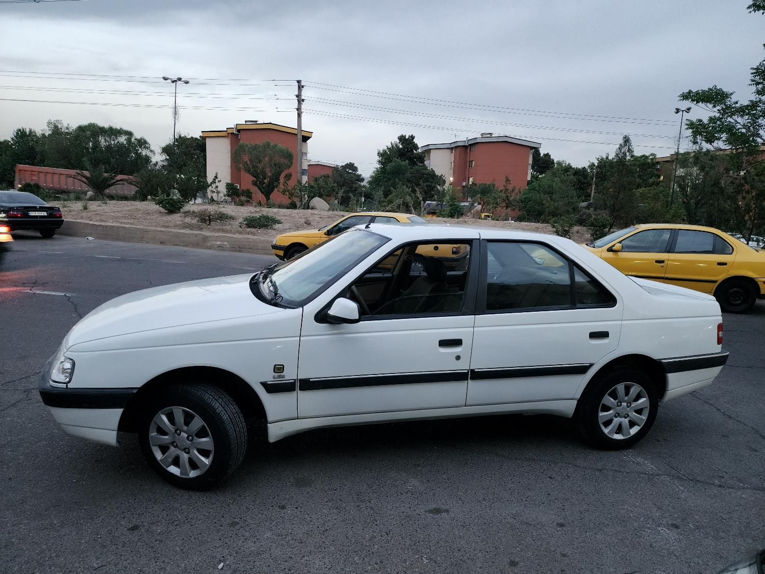 پژو 405 SLX بنزینی TU5 - 1393
