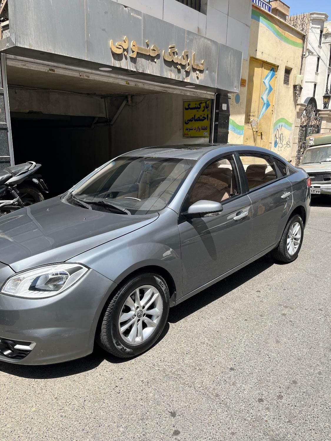 برلیانس H330 اتوماتیک 1500 - 2015
