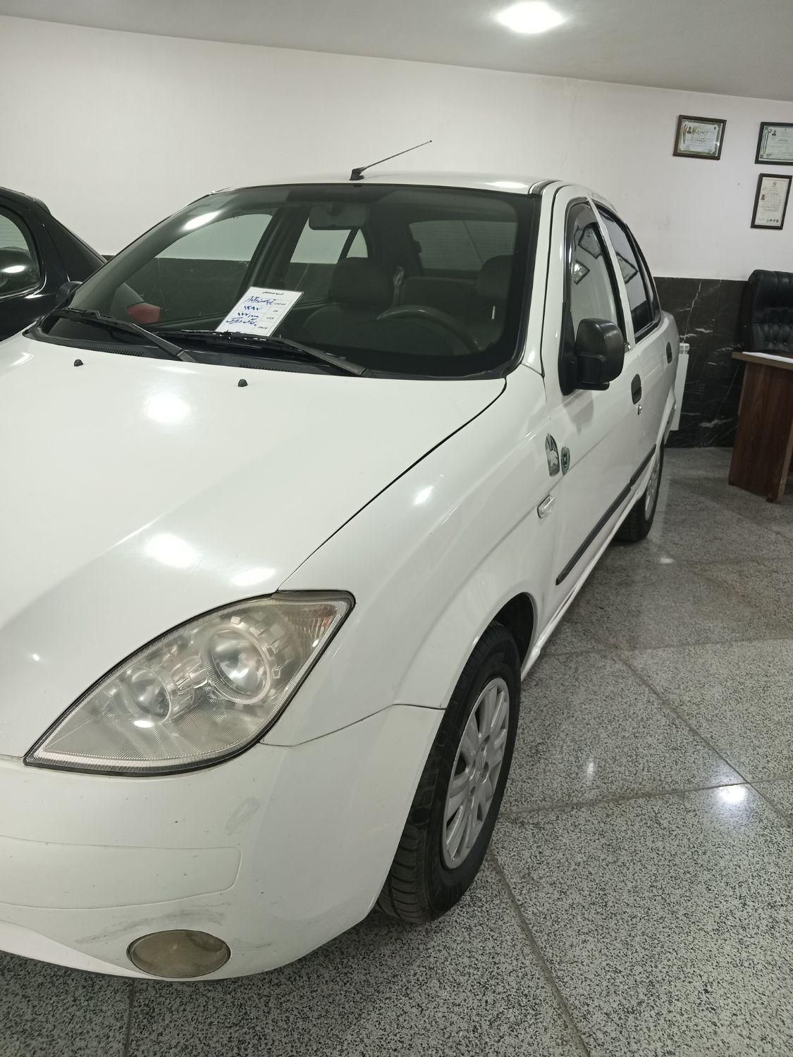 تیبا صندوق دار SX - 1397