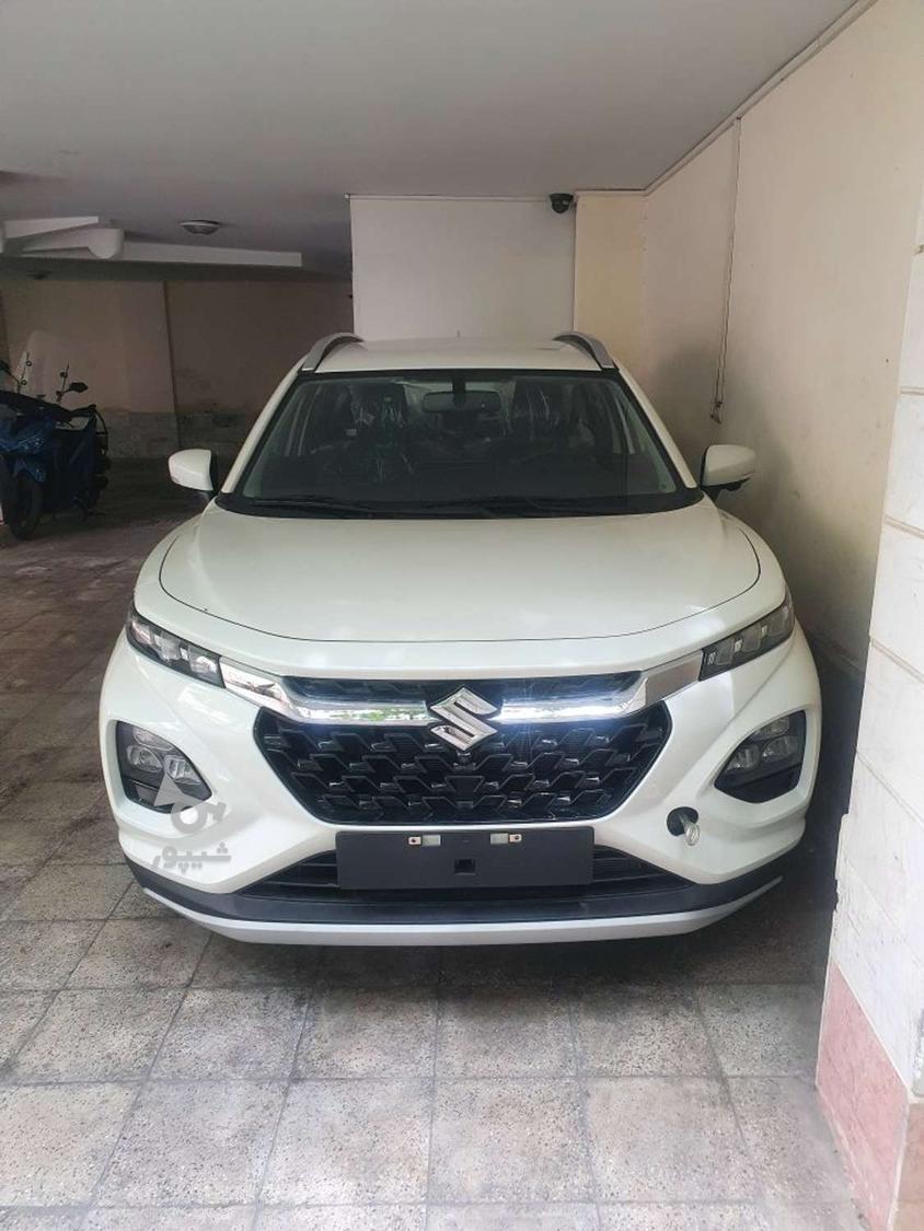 سوزوکی فرانکس هیبرید - 2025