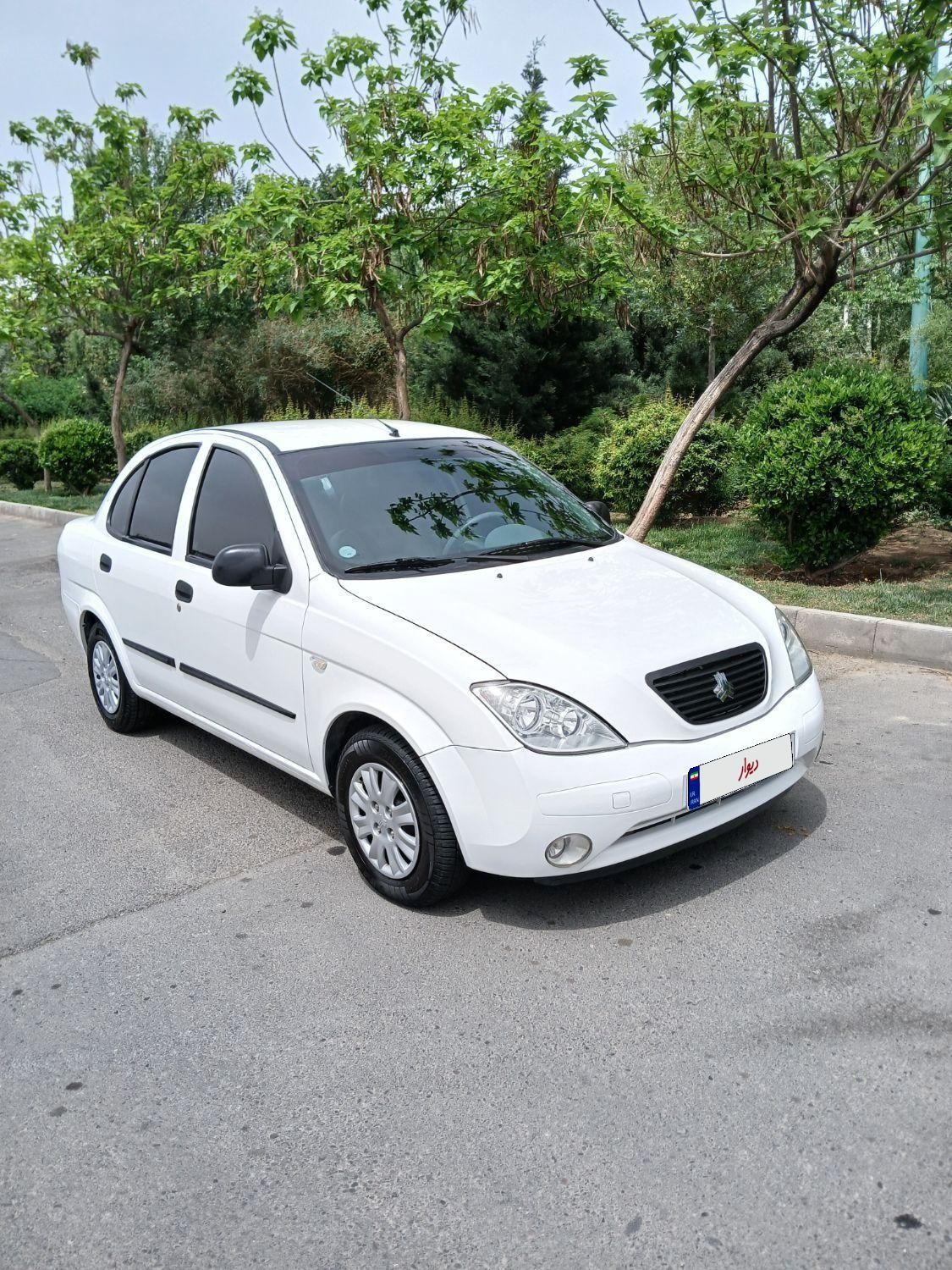 تیبا صندوق دار SX - 1401