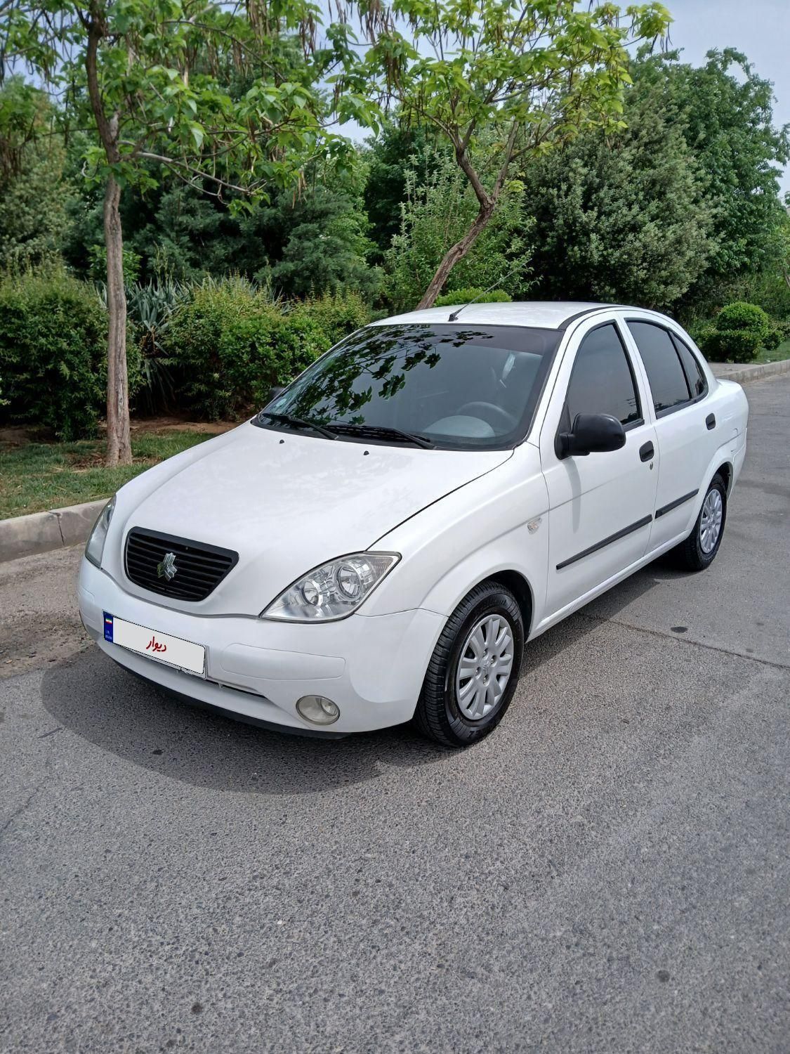 تیبا صندوق دار SX - 1401