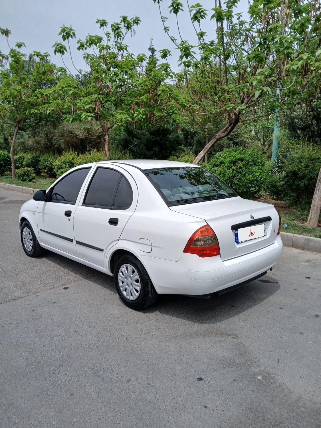تیبا صندوق دار SX - 1401