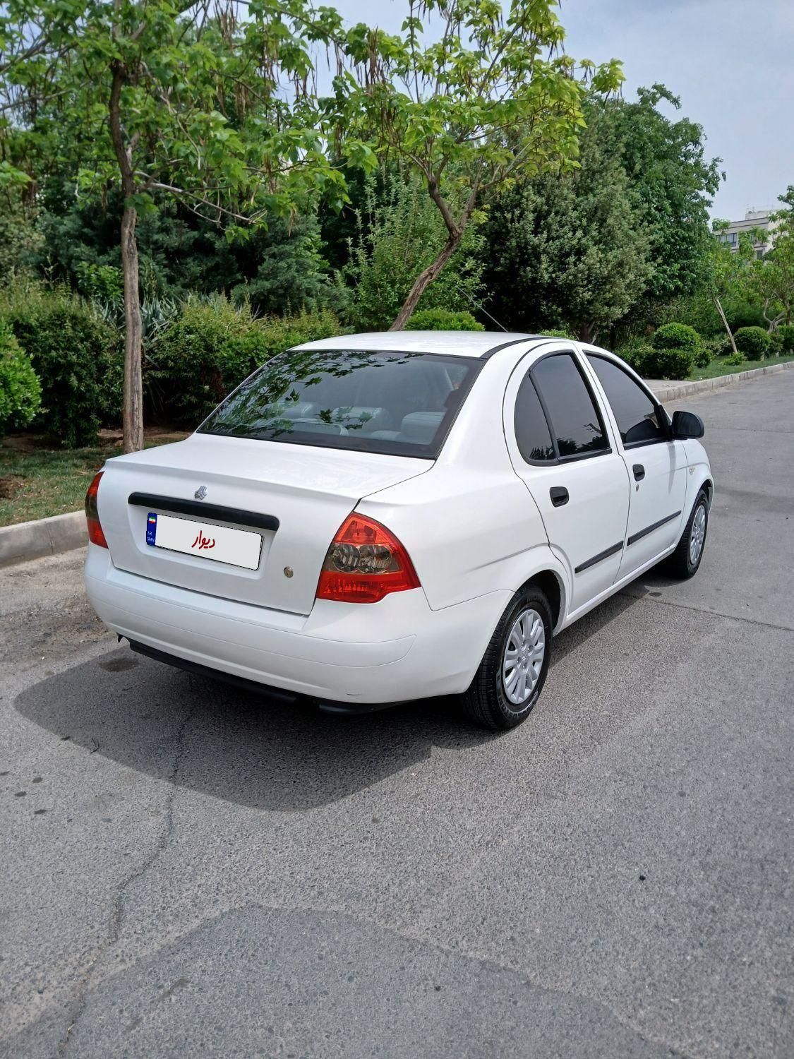 تیبا صندوق دار SX - 1401