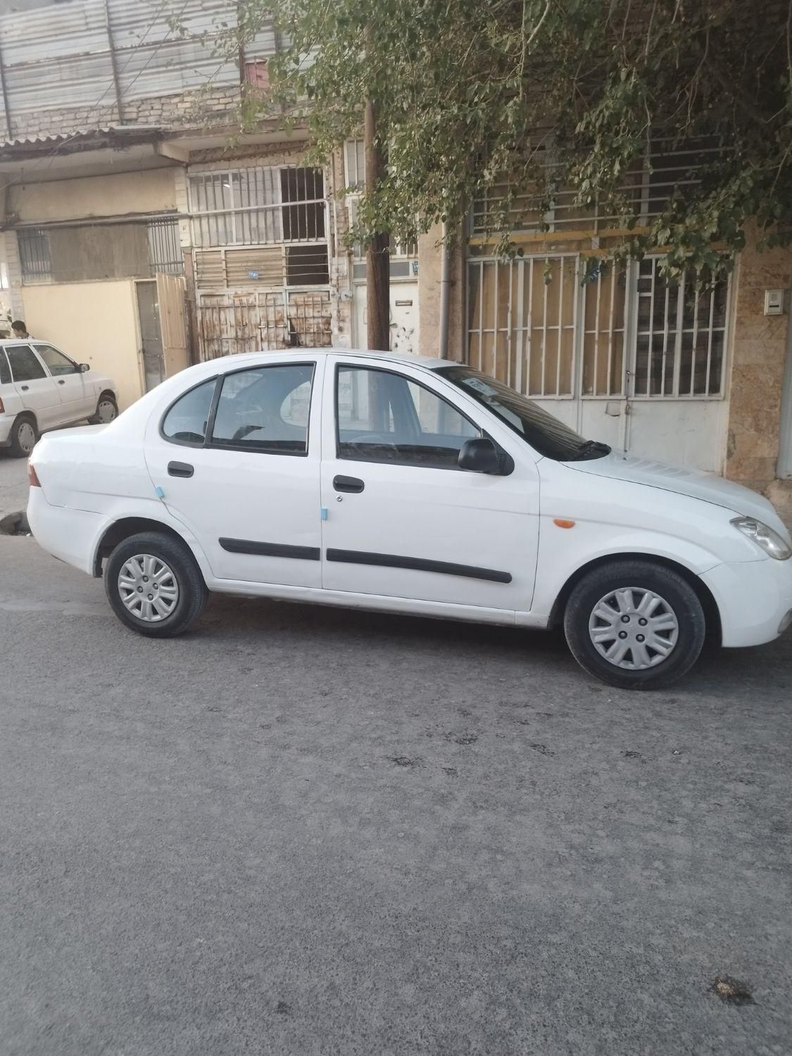 خودرو تیبا، صندوق دار آگهی ann_17996183