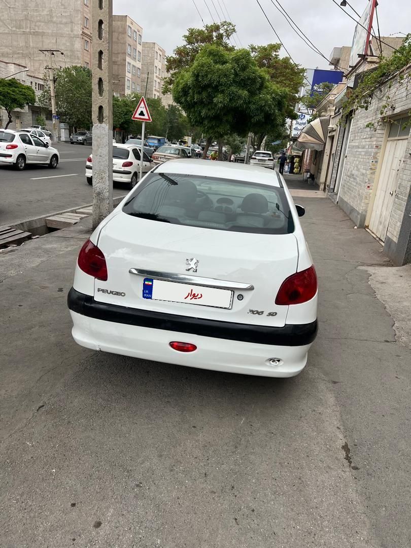 پژو 206 SD v8 - 1390