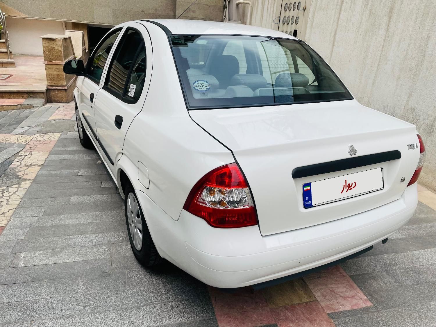 تیبا صندوق دار SX - 1400