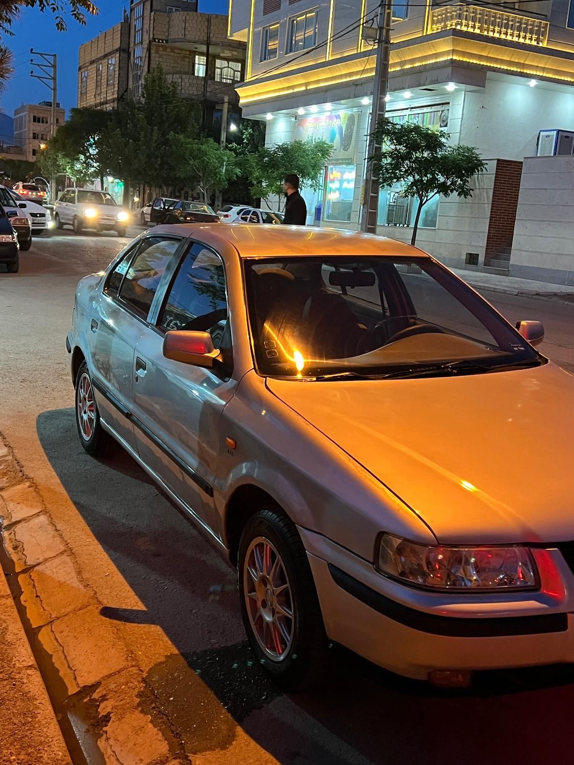 سمند LX XU7 - 1383