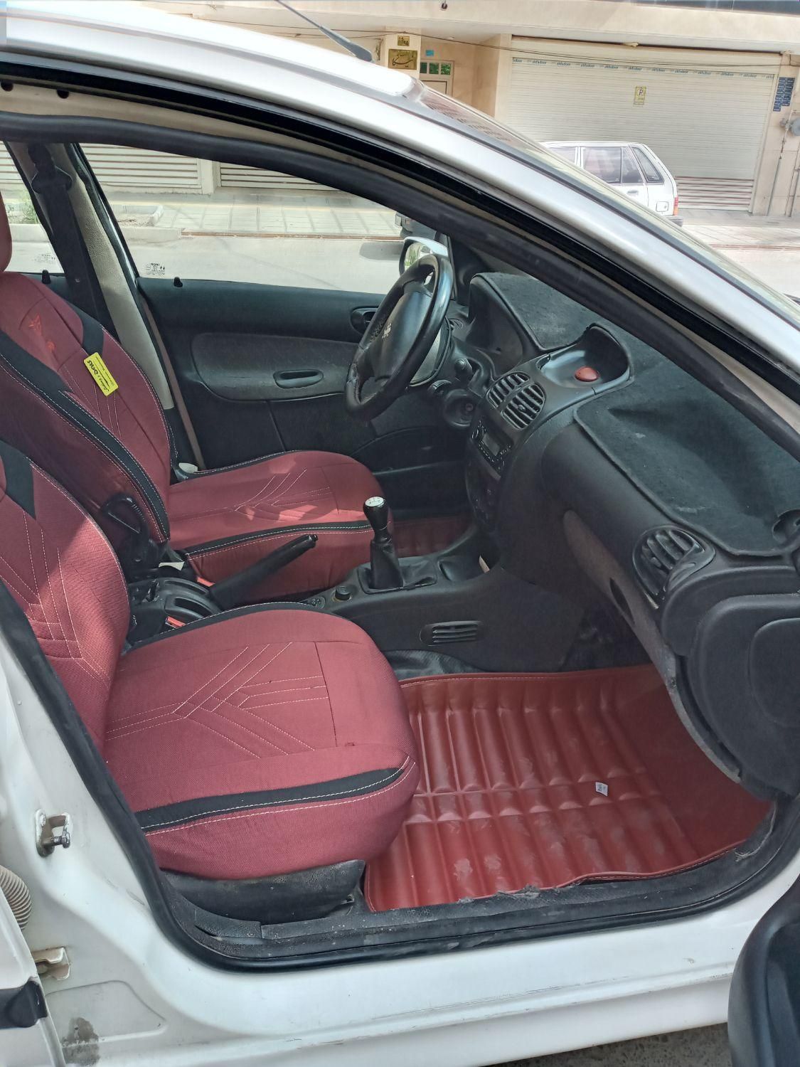 پژو 206 SD v8 - 1390
