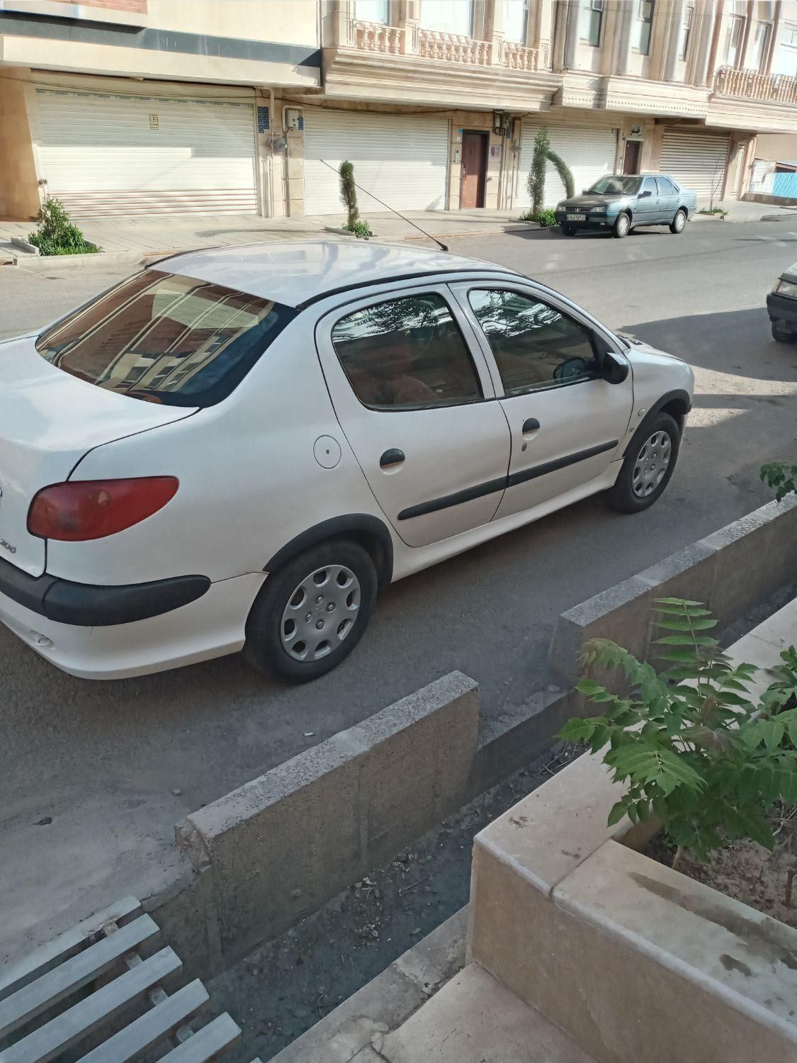 پژو 206 SD v8 - 1390