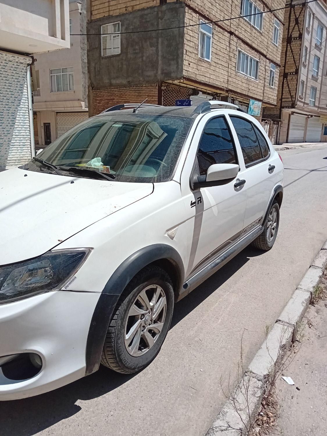 کوییک R دنده‌ای - 1399