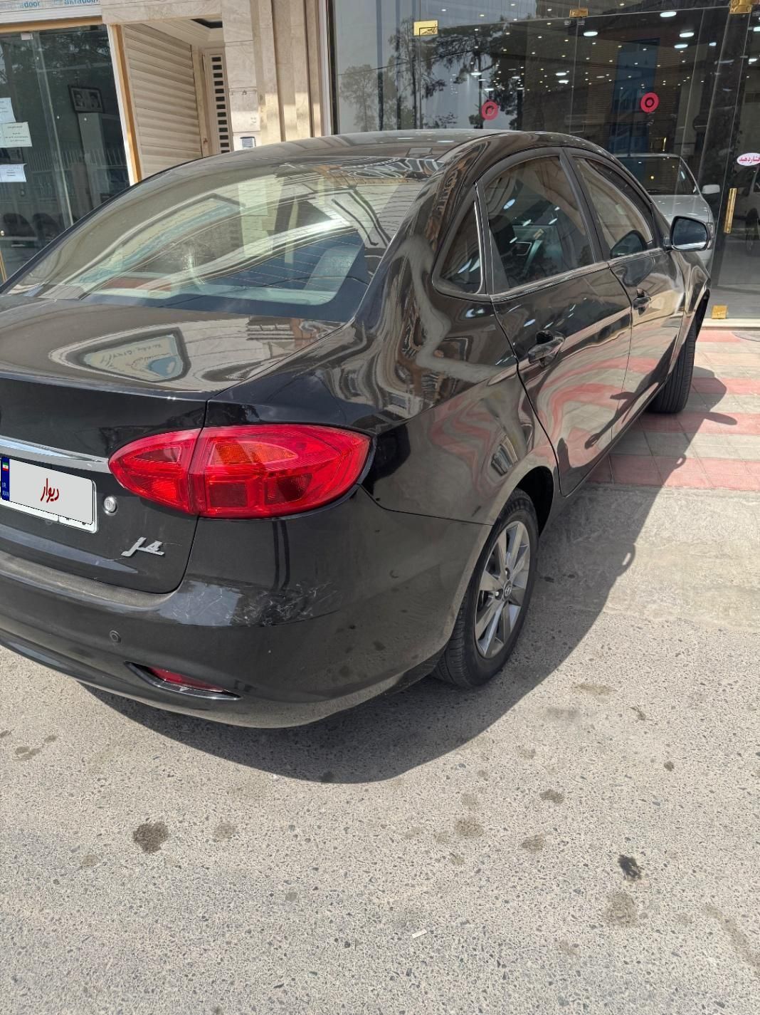 جک J4 اتوماتیک - 2023