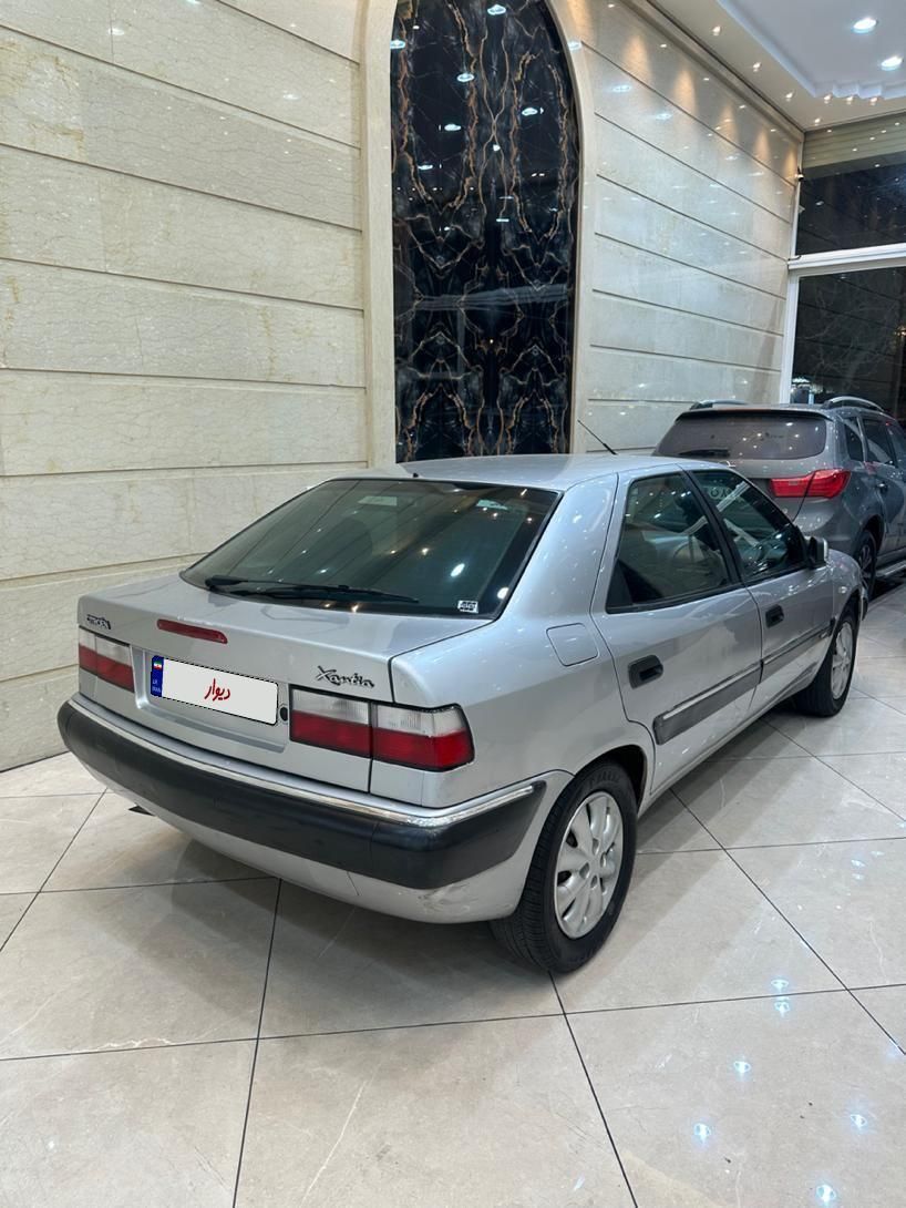 سیتروئن زانتیا X - 2005