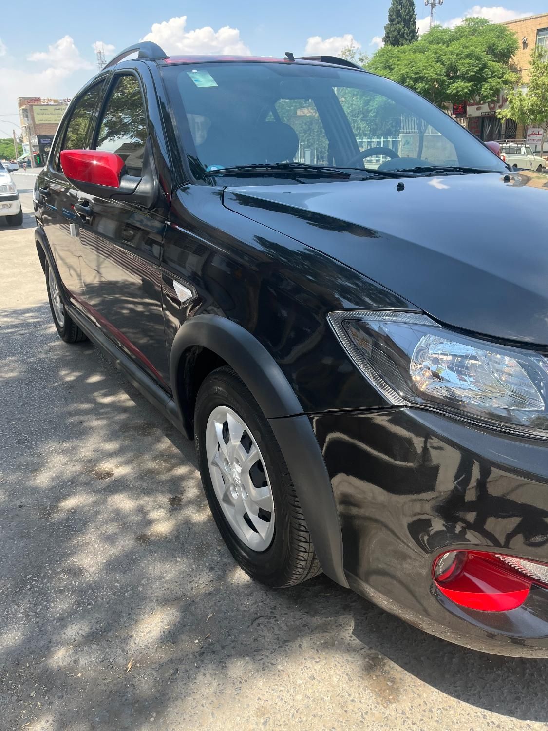 کوییک R دنده‌ای - 1402