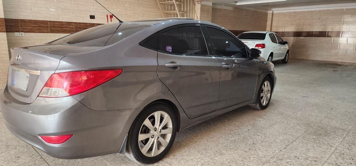 هیوندای اکسنت 1.6 لیتر ساده - 2015