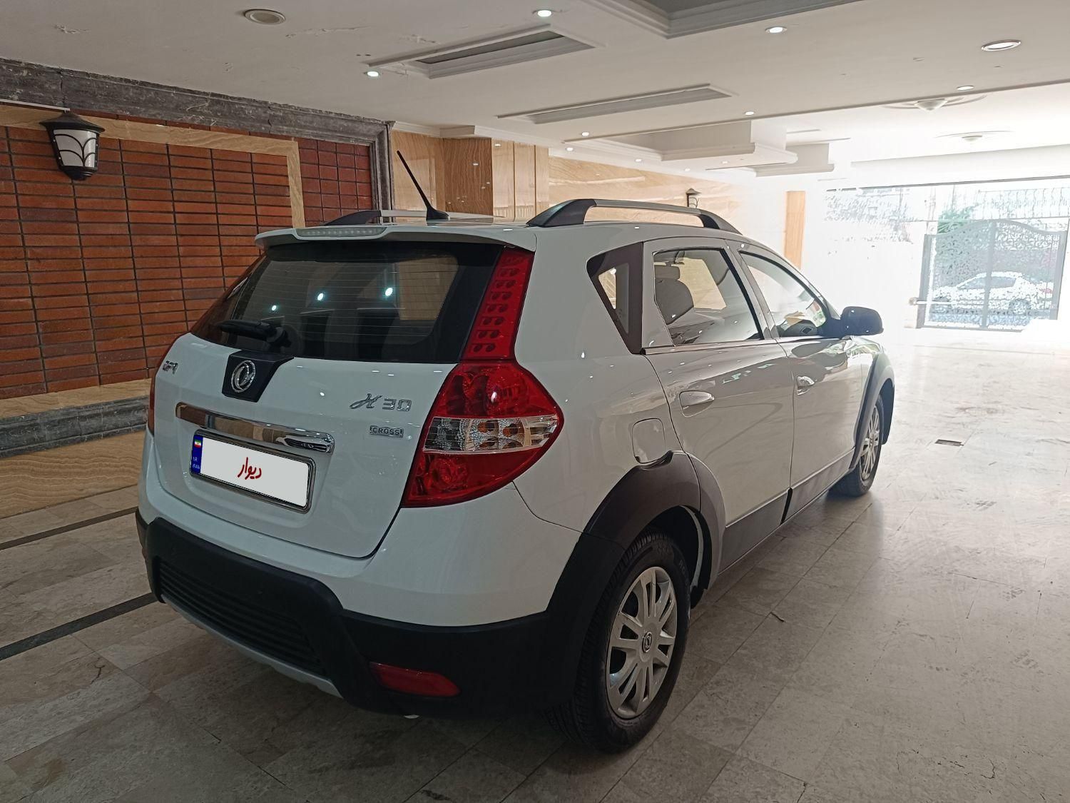 دانگ فنگ H30 کراس اتوماتیک - 1398