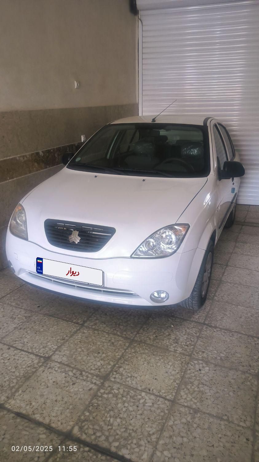 تیبا صندوق دار SX - 1401
