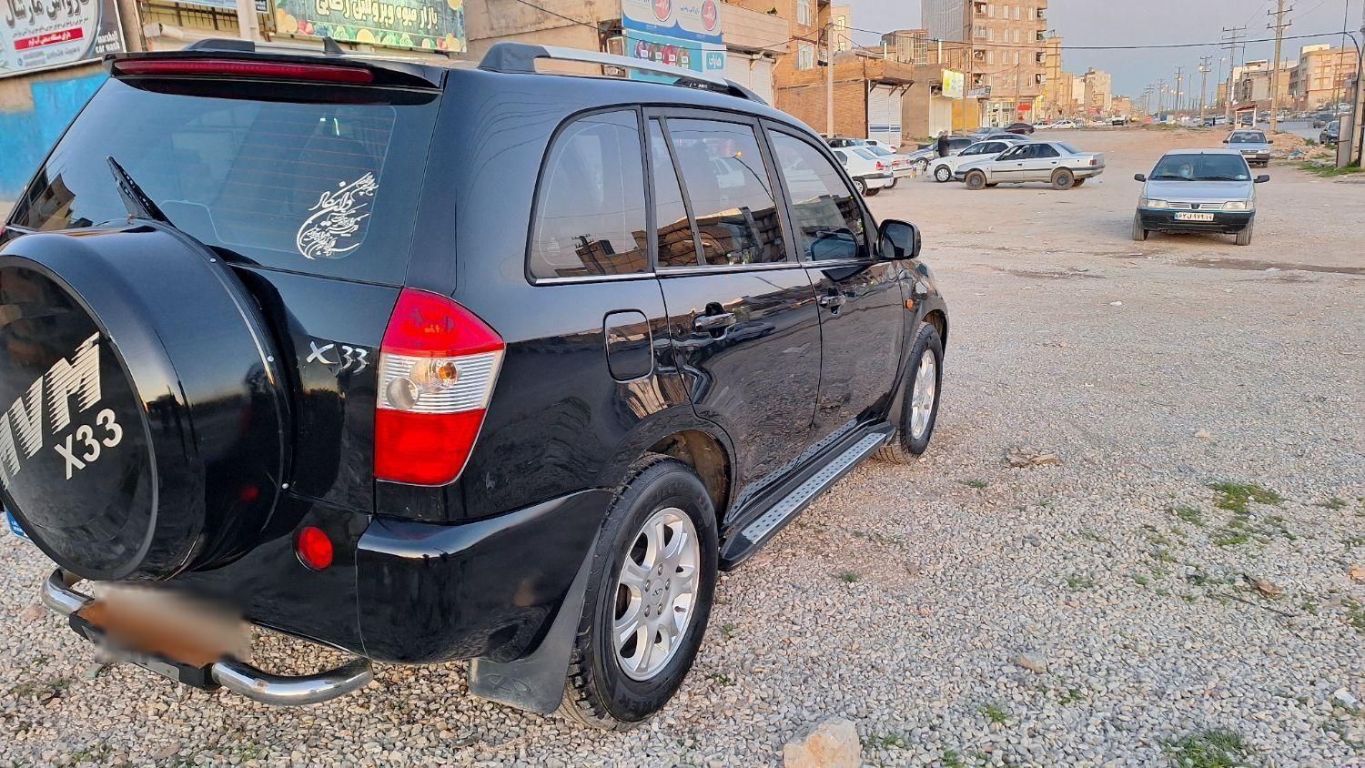 ام وی ام X33 دنده‌ای ساده - 2012