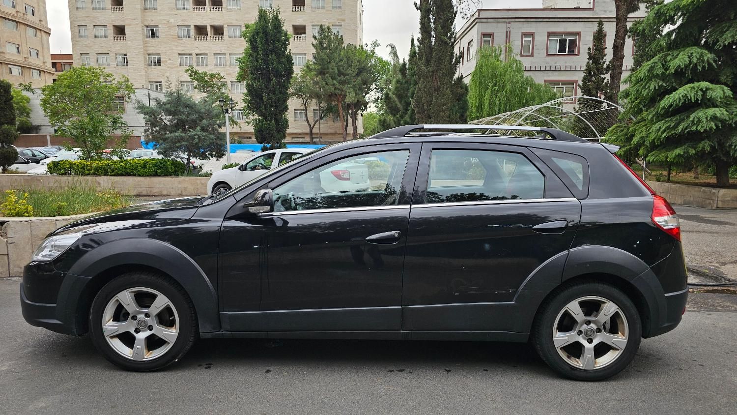 دانگ فنگ H30 کراس اتوماتیک - 1397