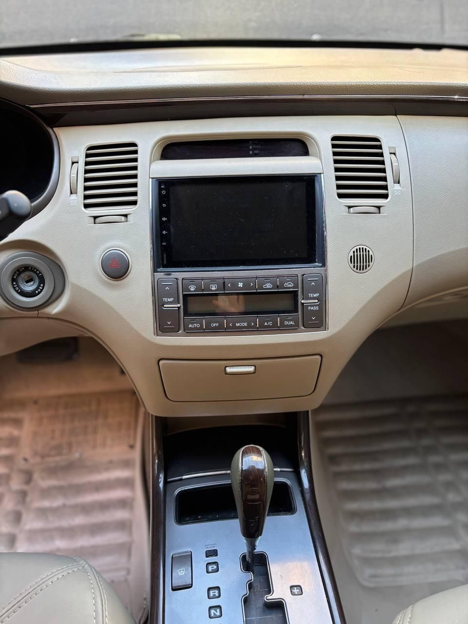 هیوندای آزرا (گرنجور) 3300cc - 2010