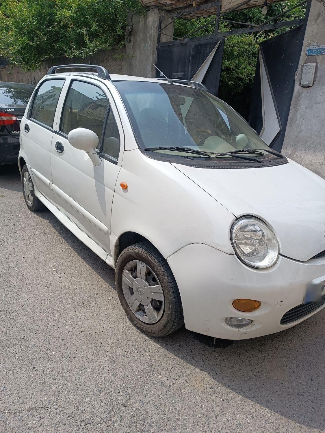ام وی ام 110 چهار سیلندر دنده ای - 2012