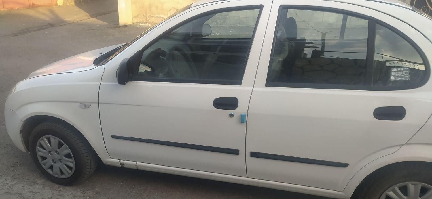 تیبا صندوق دار SX - 1401