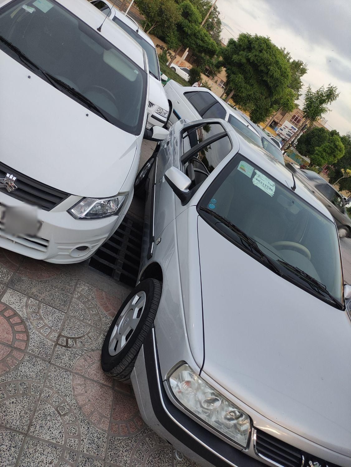 پژو 405 SLX بنزینی TU5 - 1400