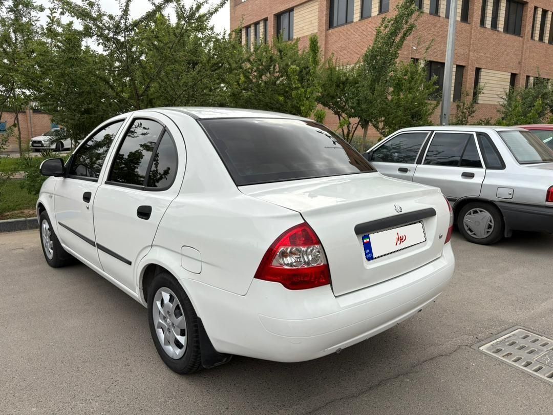 تیبا صندوق دار SX - 1400