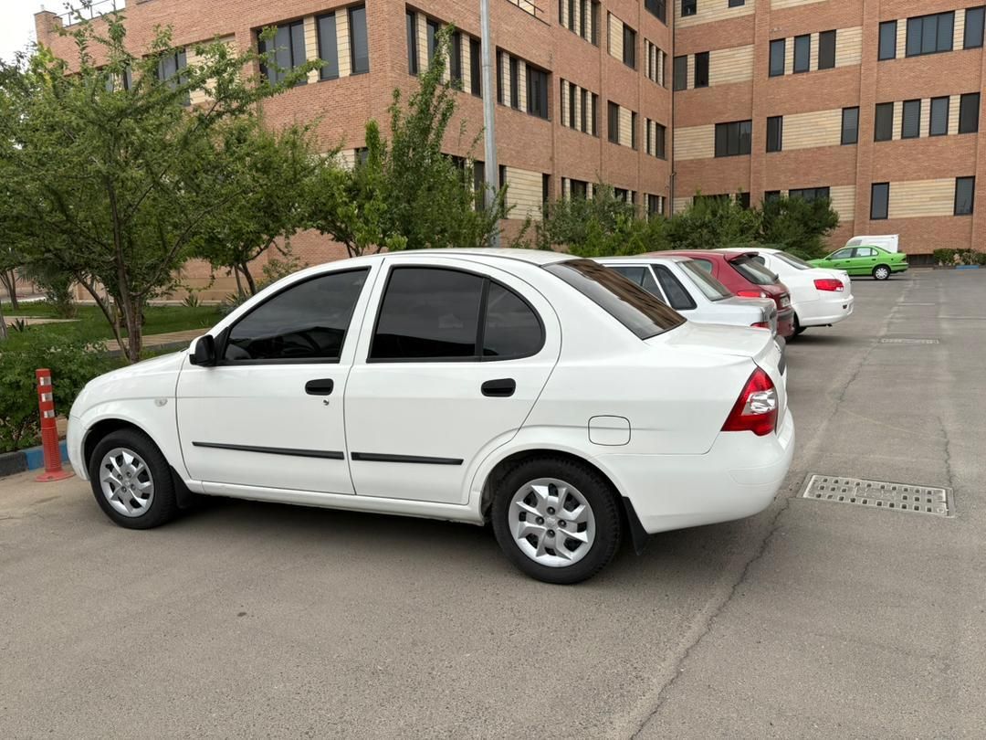 خودرو تیبا، صندوق دار آگهی ann_18006329