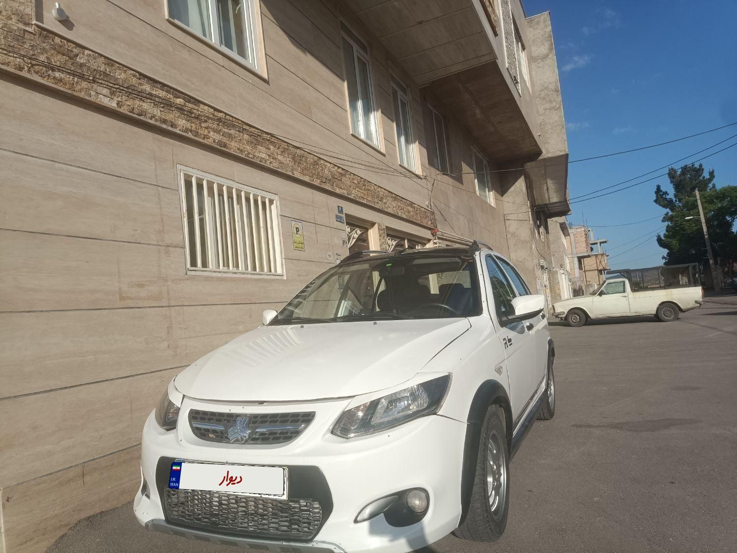 خودرو کوییک، R آگهی ann_18006923