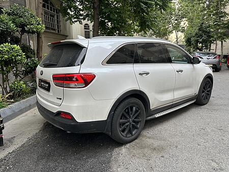 کیا سورنتو نیمه فول UM - 2017