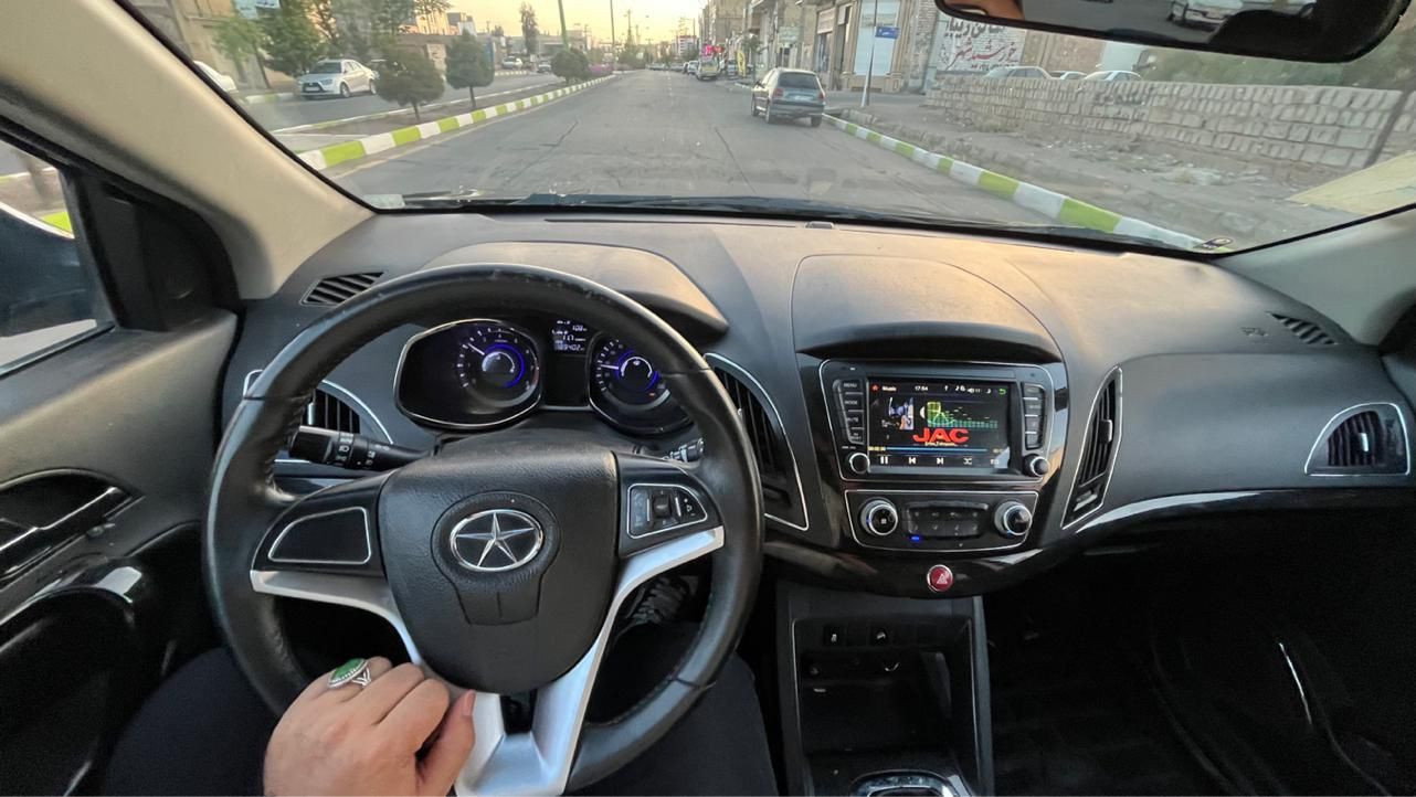 جک S5 دنده‌ای - 2015
