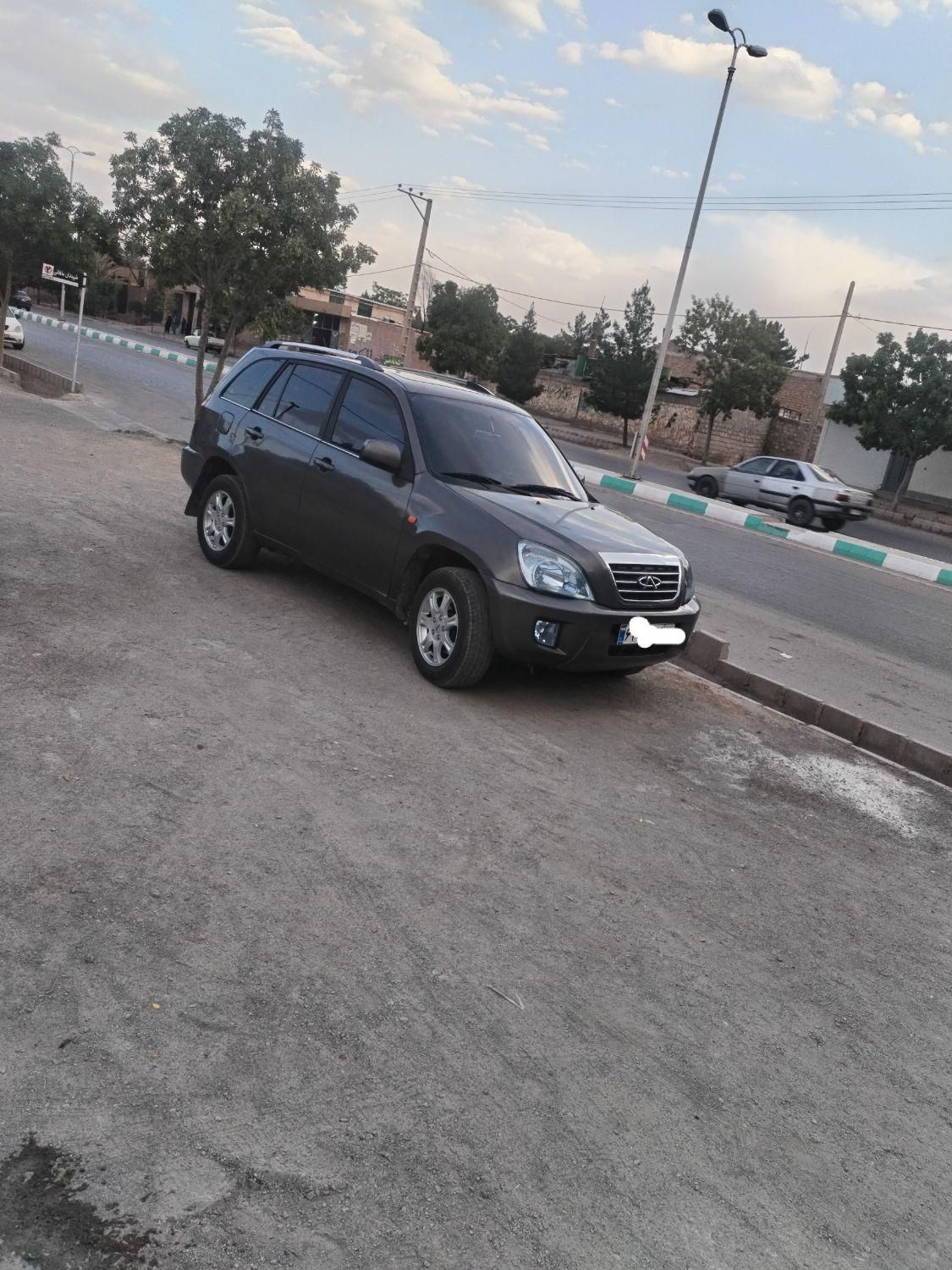 خودرو ام وی ام، X33 آگهی ann_18010272