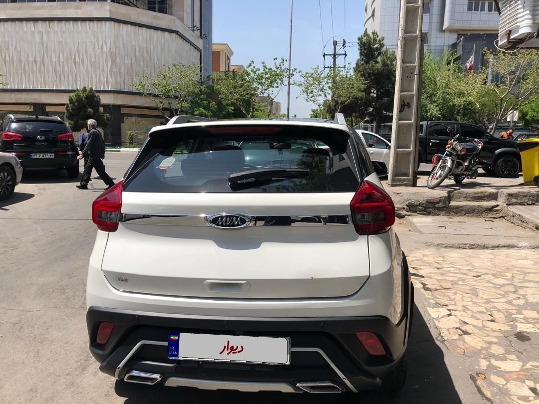 ام وی ام X22 دنده ای اسپرت لاکچری - 2022