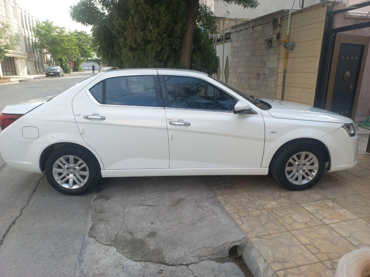 خودرو دنا، پلاس آگهی ann_18010647