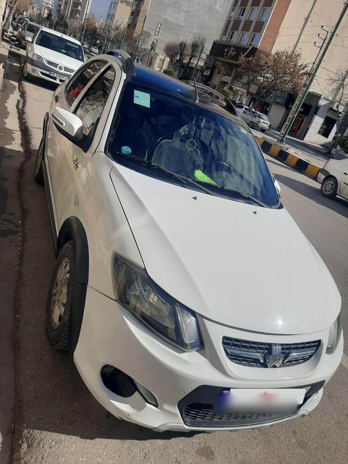 خودرو کوییک، R آگهی ann_18010939