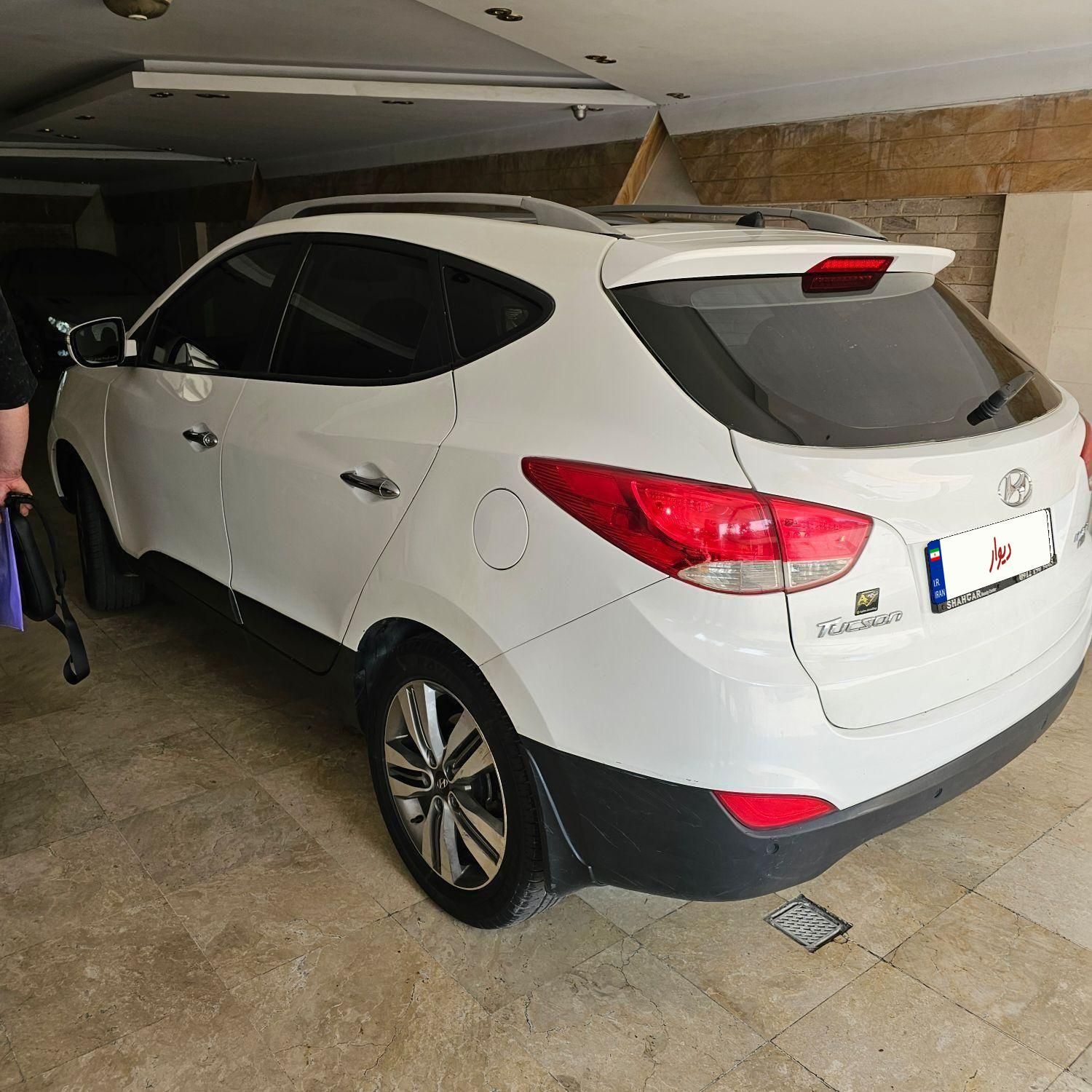 هیوندای توسان 2.4 لیتر - 2014