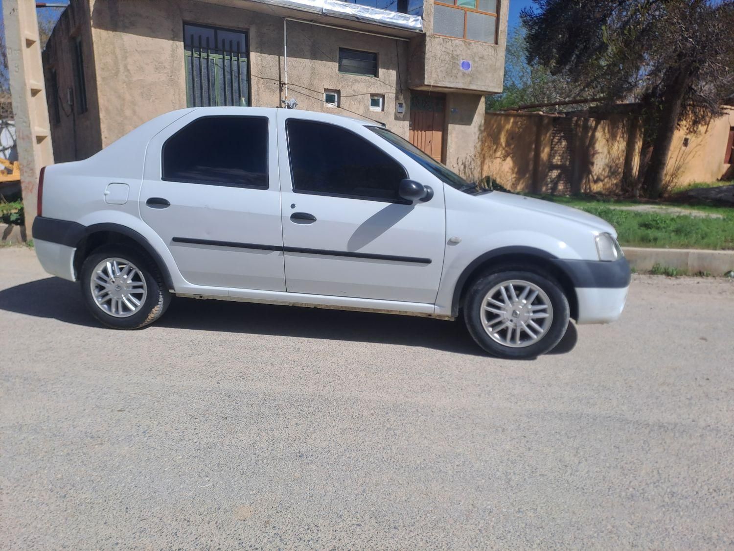 رنو تندر 90 E2 - 1396