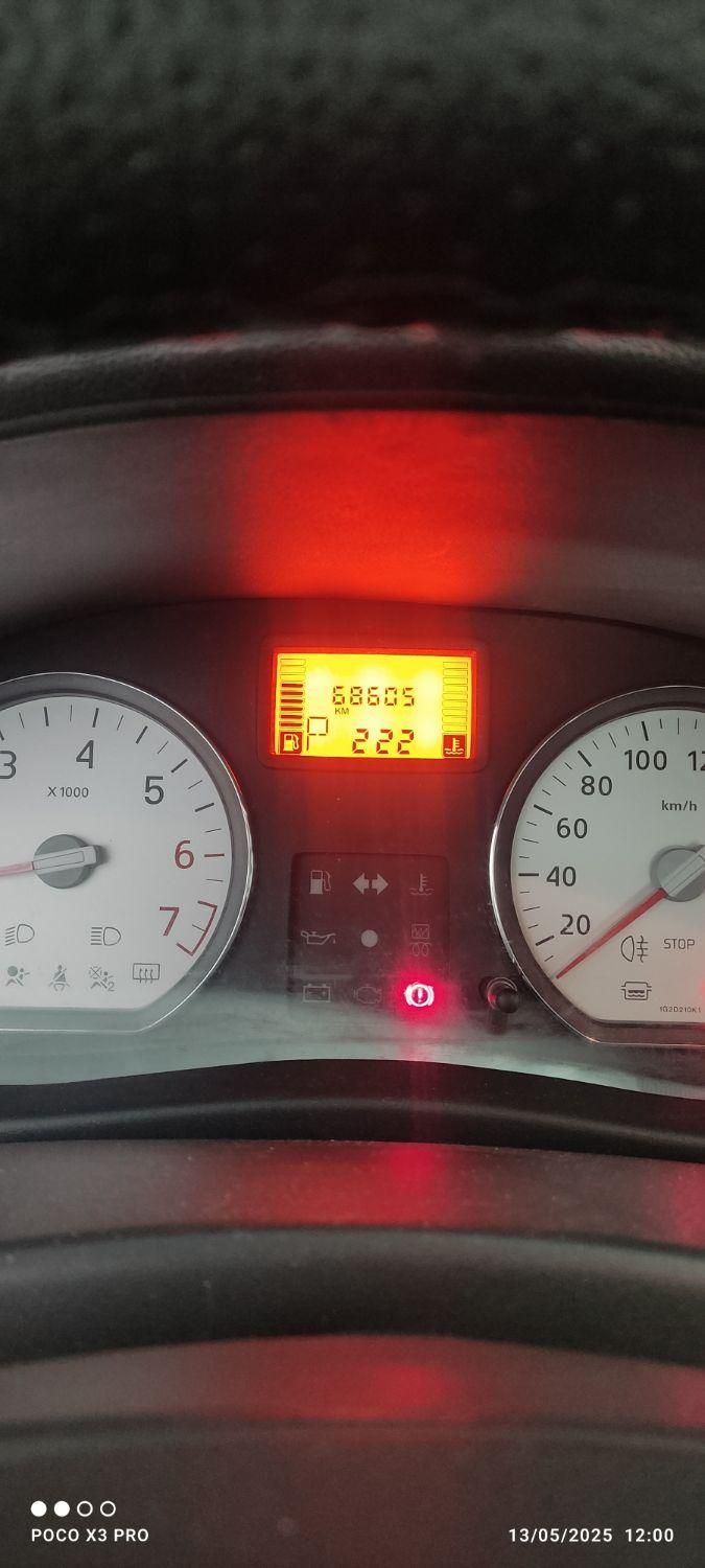 رنو ساندرو اتوماتیک - 1396