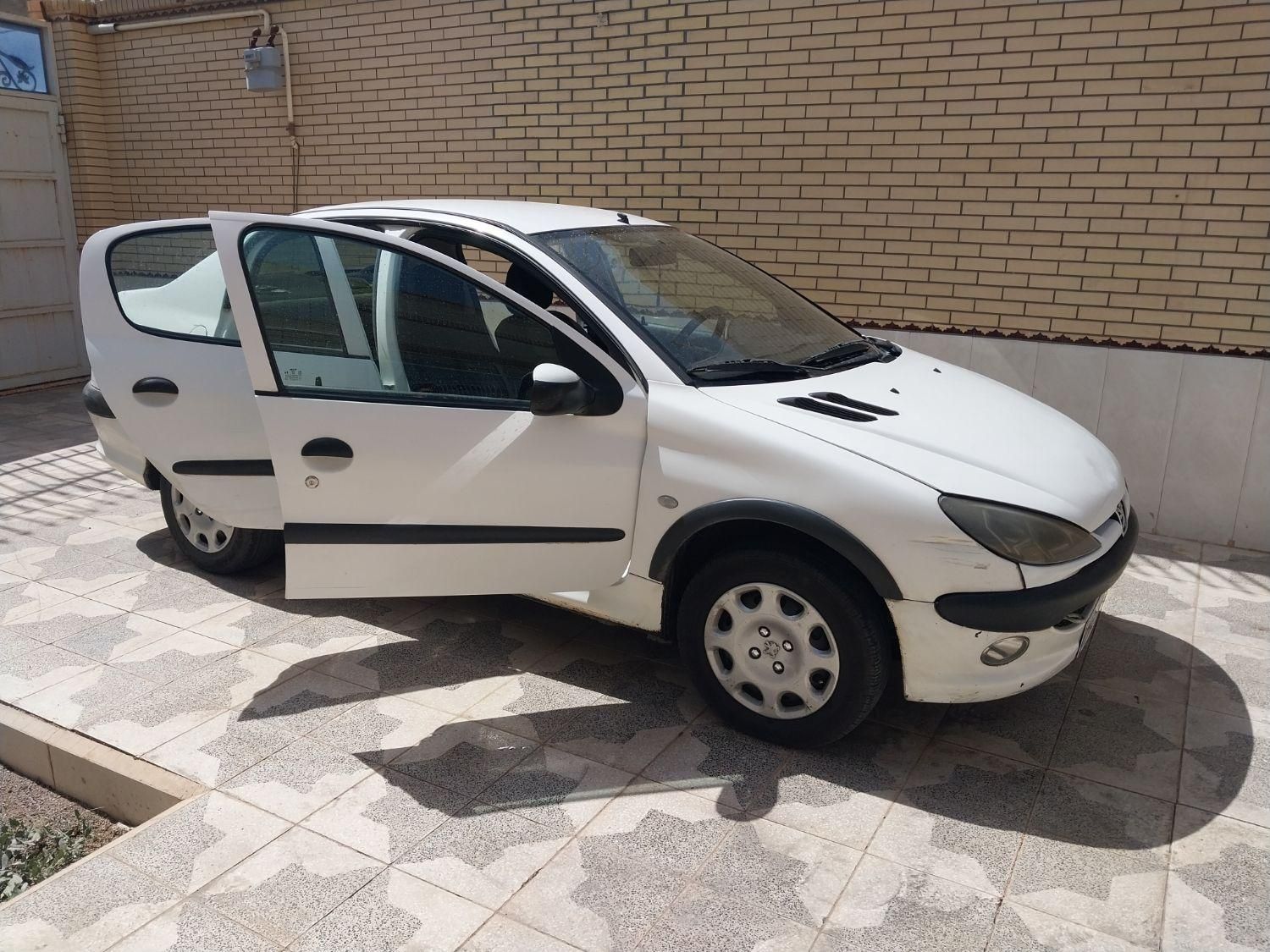 پژو 206 SD v8 - 1390